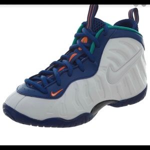 Boy’s Nike Posite Pro Size 2.5 Y